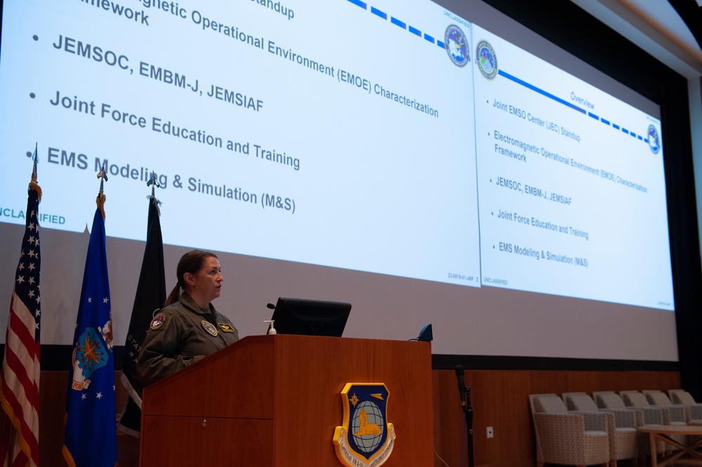 DoD and Intelligence Communities Convene for 2023 Electromagnetic Spectrum &amp; Cyber Threat Week at NASIC