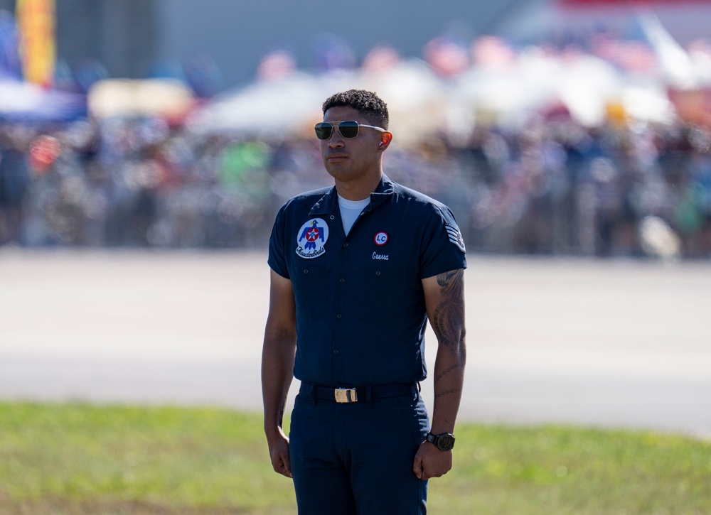 Thunderbirds perform in Houston