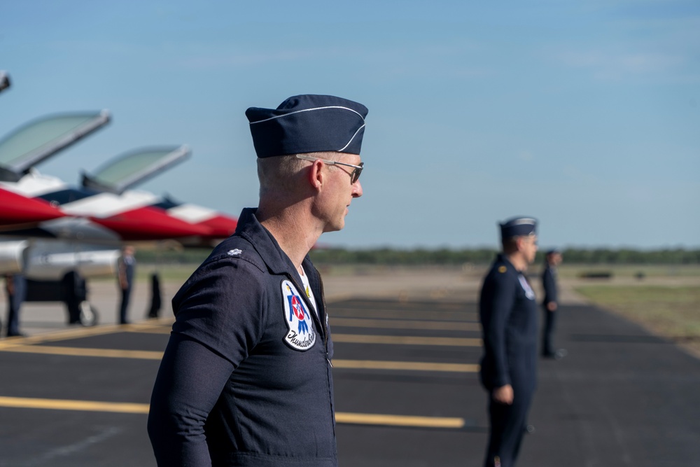 Thunderbirds perform in Houston