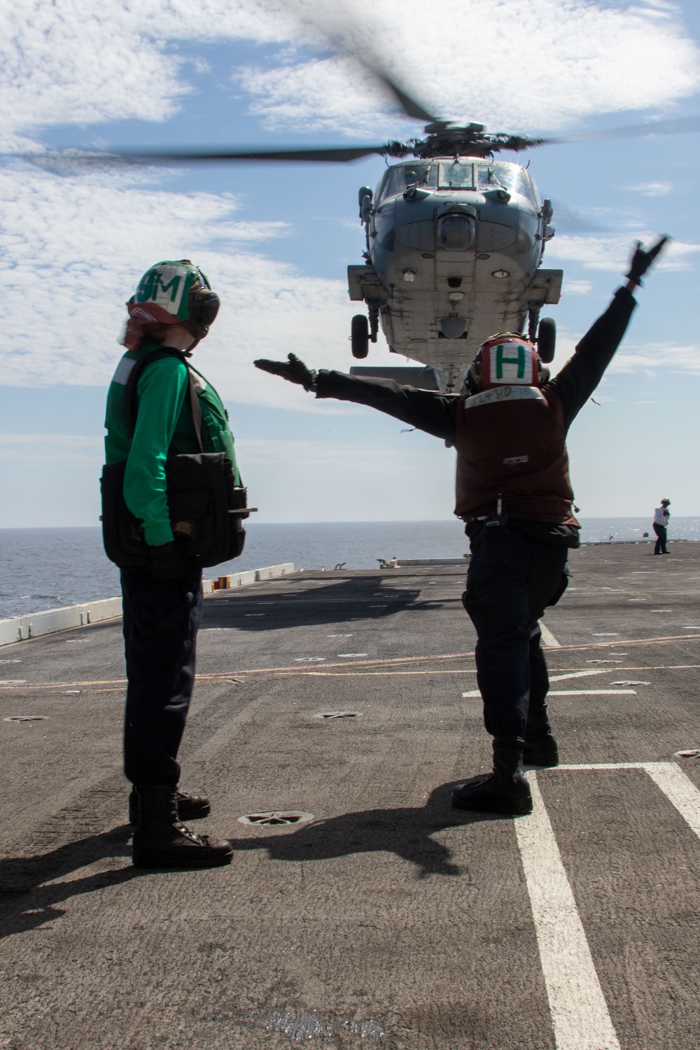 Abraham Lincoln conducts flight operations