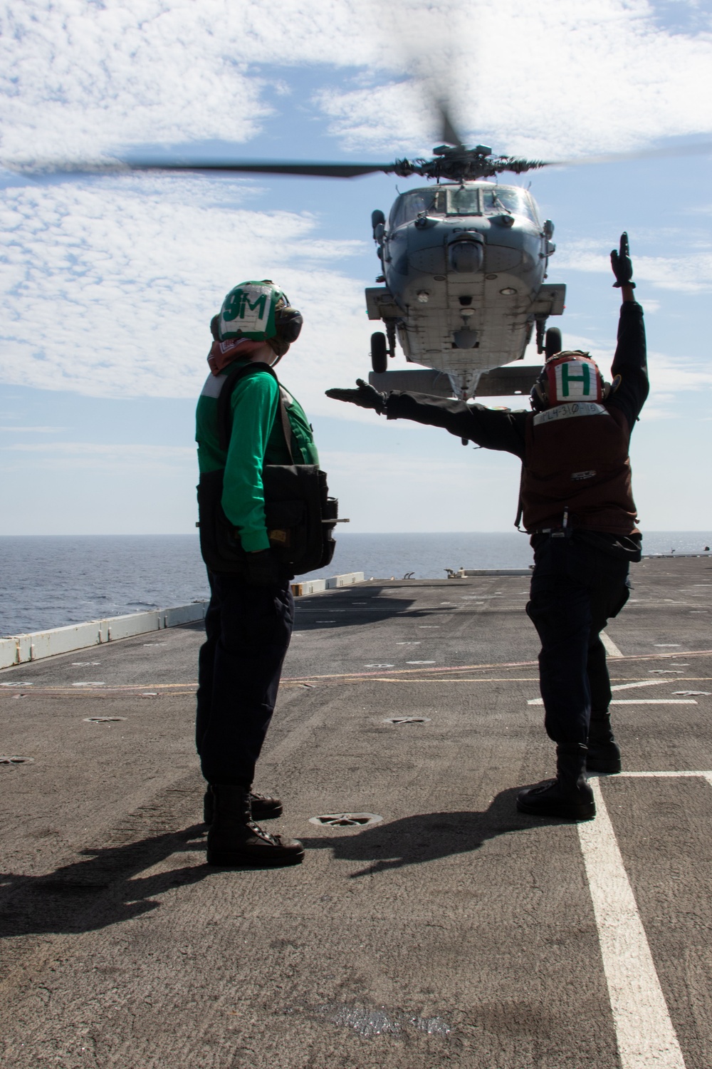 Abraham Lincoln conducts flight operations