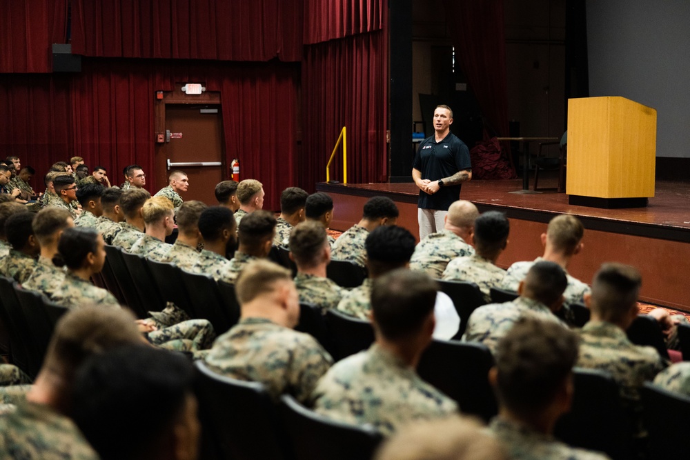 DVIDS Images Radiating Wisdom Medal Of Honor Recipient Dakota Meyer Visits MCBH Image Of