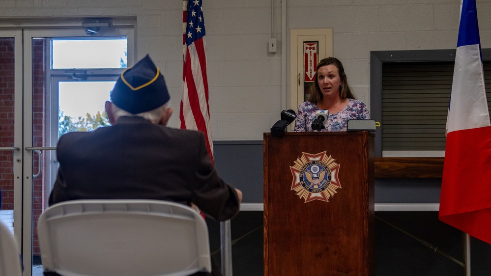 3rd Infantry Division WWII Veteran receives the insignia of Knight of the Legion of Honor