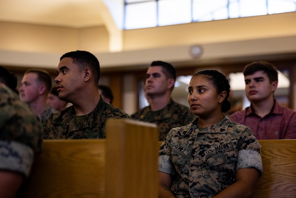 Dakota Meyer Speaks to Marines at Lance Cpl. Seminar