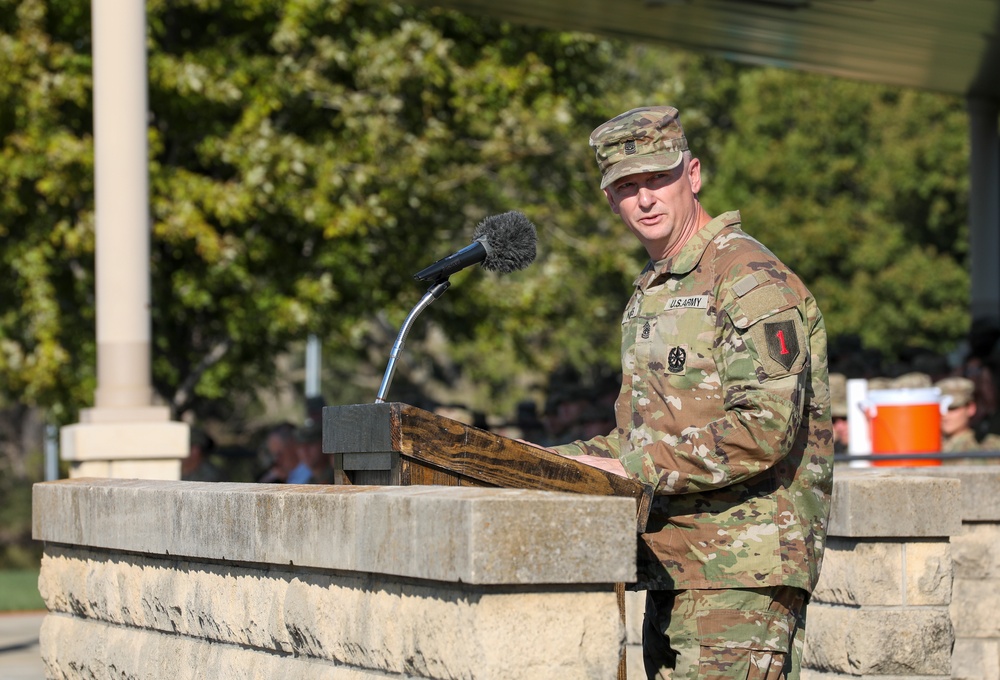 1st Infantry Division receives new division command sergeant major