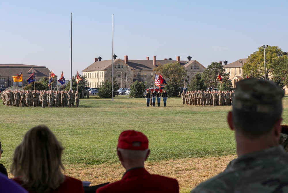 1st Infantry Division receives new division command sergeant major