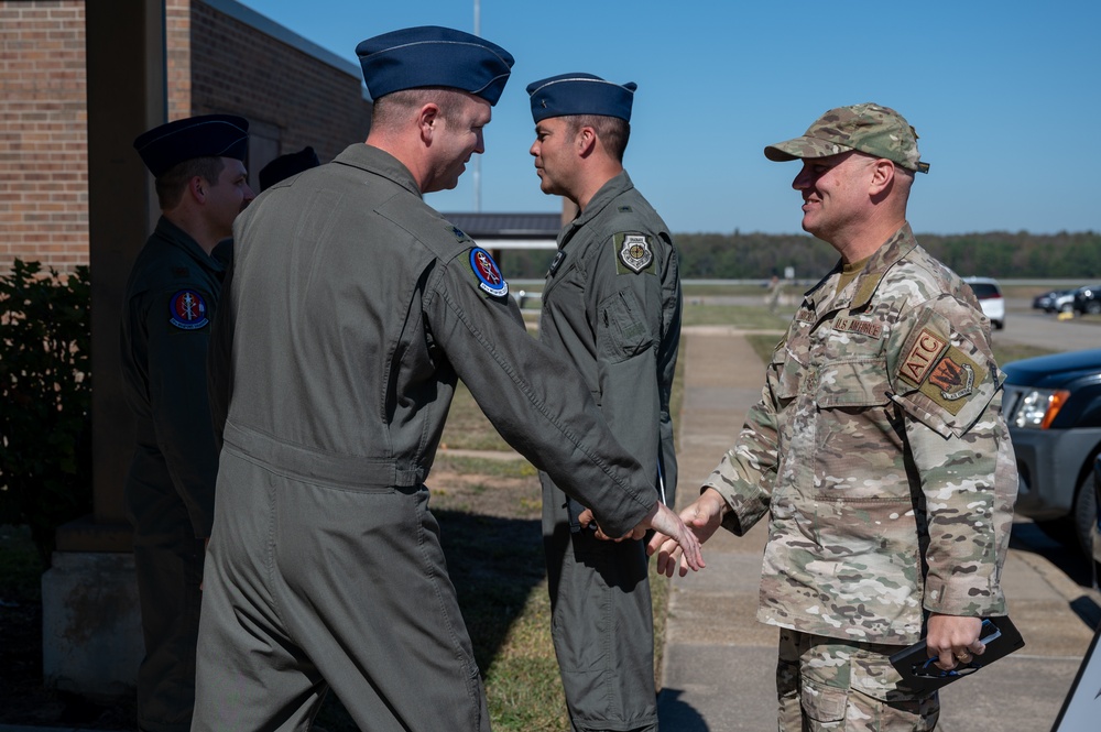 57th Wing leadership meets with GSUs