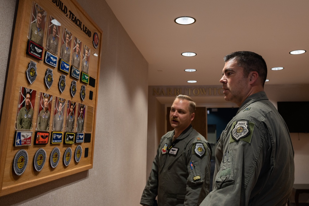 57th Wing leadership meets with GSUs