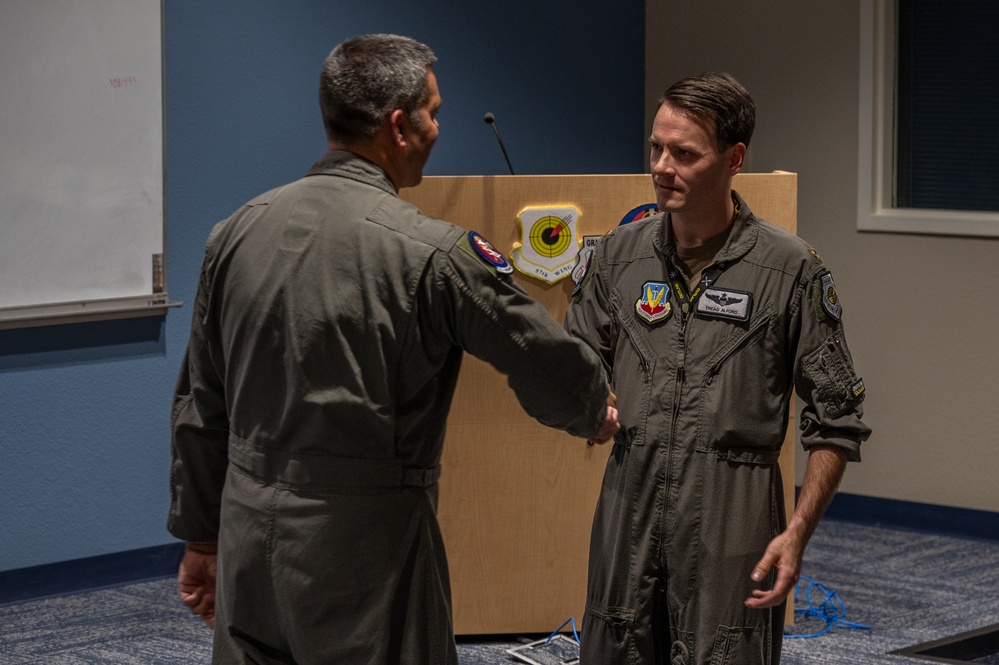 57th Wing leadership meets with GSUs