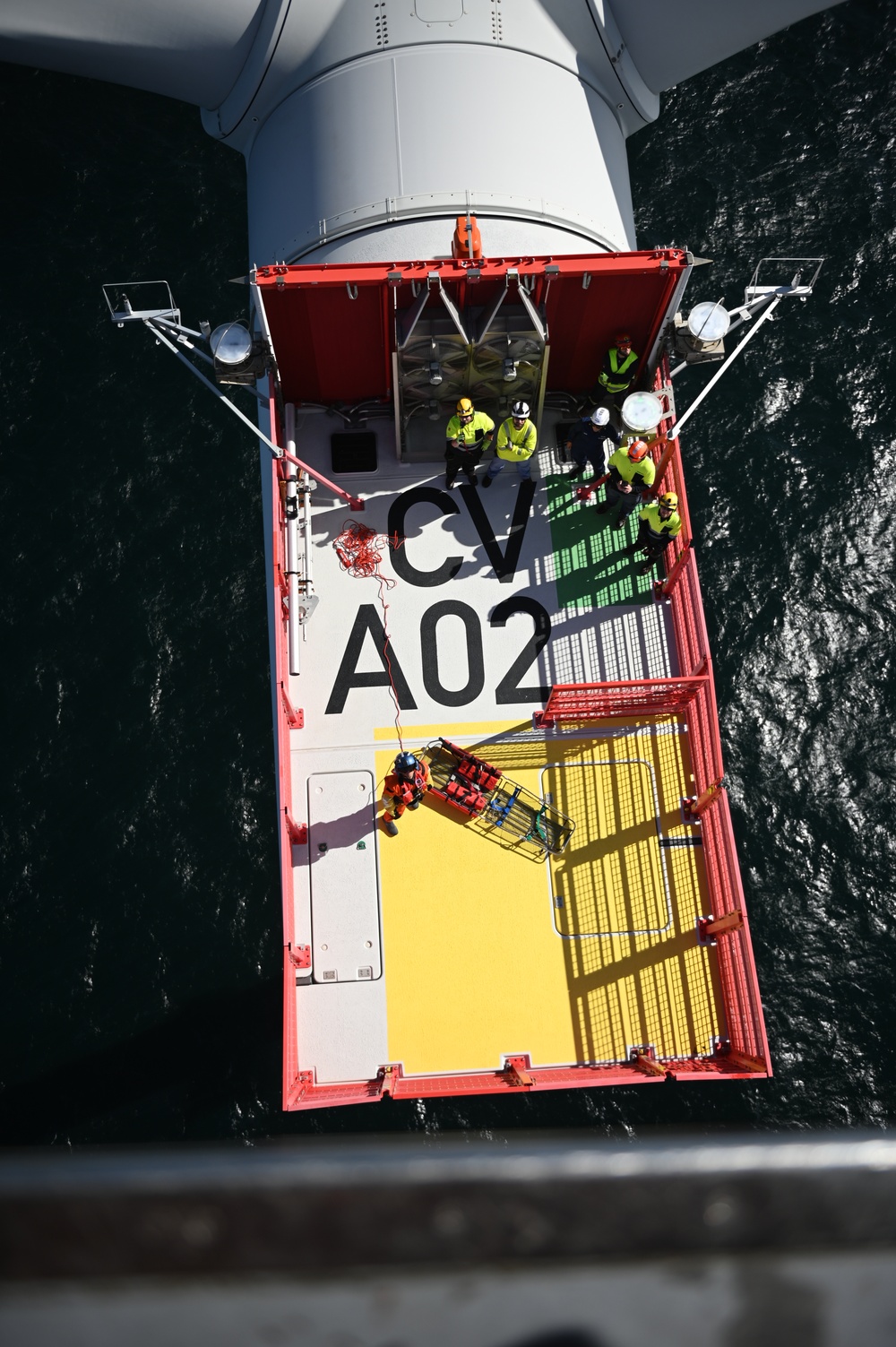 Coast Guard conducts SAREX at wind farm 27 miles off the coast of Virginia