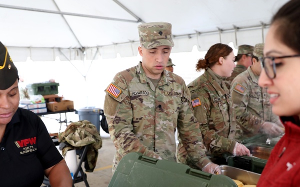 NJNG Soldiers and Airmen Help Homeless Veterans at North Jersey Stand Down