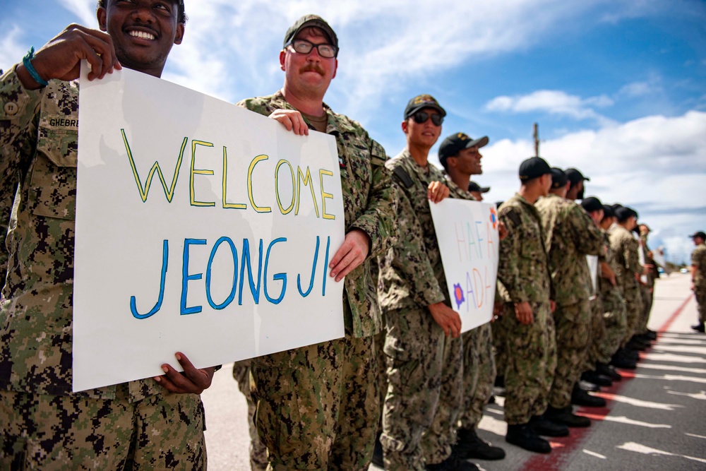 ROK Sonwonil-class submarine ROKS Jeong Ji (SS 073) arrives at U.S. Naval Base Guam for Silent Shark 2023