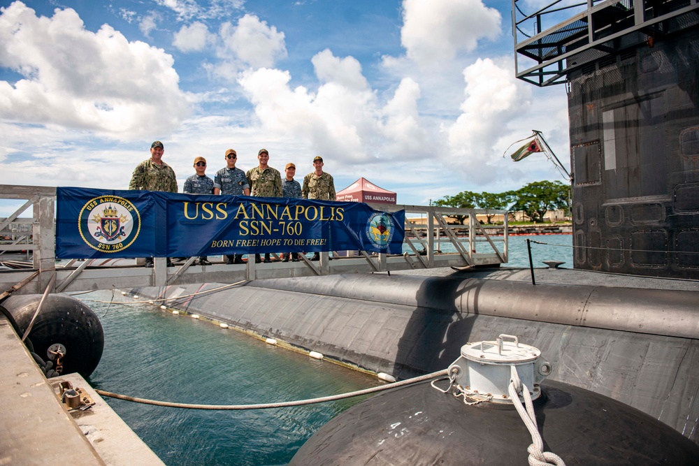 ROK Sonwonil-class submarine ROKS Jeong Ji (SS 073) arrives at U.S. Naval Base Guam for Silent Shark 2023