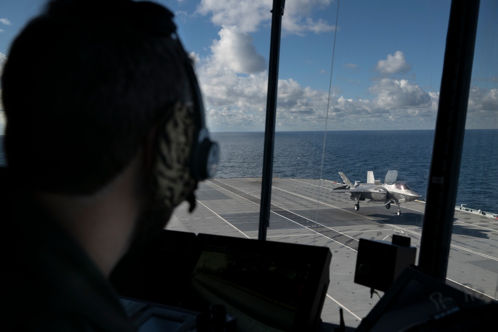 F-35 test pilot flies first roll-on landing aboard HMS Prince of Wales