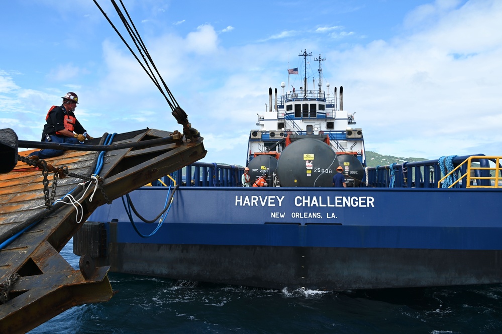 Fuel removal operations begin for Bonnie G off St. Thomas 
