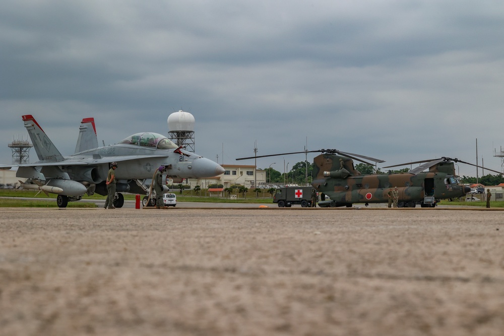 Resolute Dragon 23 FTX | 1st MAW, JGSDF conduct Expeditionary Aircraft Refueling Operations