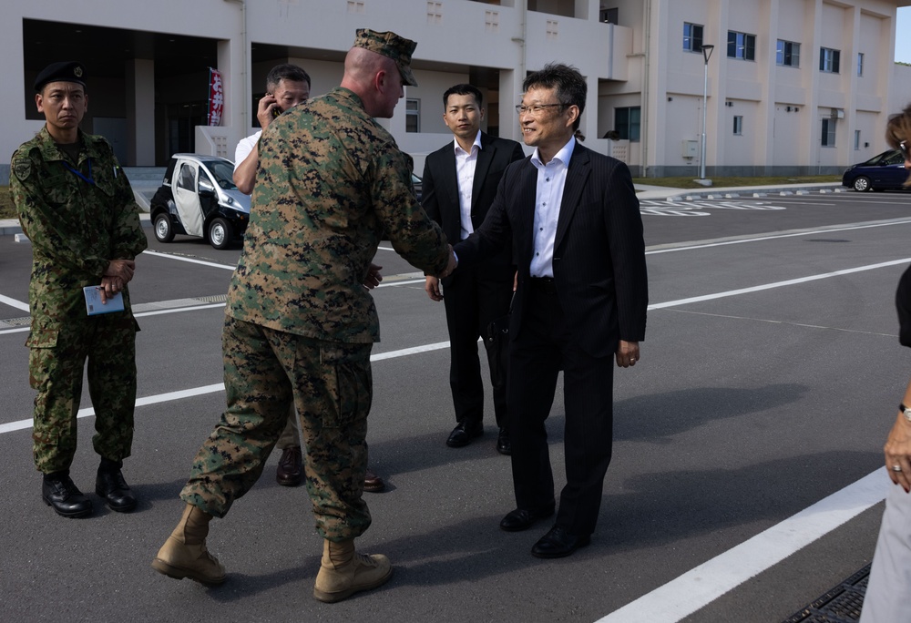 RD 23 FTX |  U.S. Marine Leaders meet with JGSDF Maj. Gen. Toshihoko Hirose