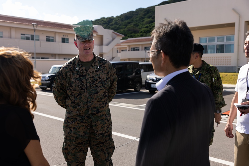 RD 23 FTX |  U.S. Marine Leaders meet with JGSDF Maj. Gen. Toshihoko Hirose