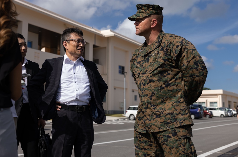 RD 23 FTX |  U.S. Marine Leaders meet with JGSDF Maj. Gen. Toshihoko Hirose