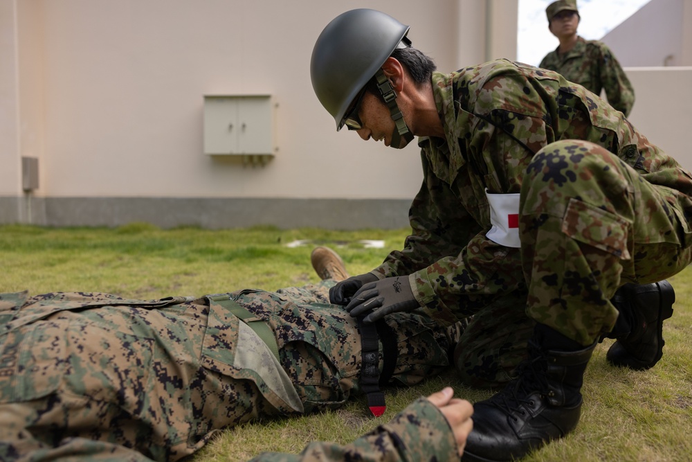 RD 23 FTX | U.S. Marines and JGSDF Members perform Casualty Evacuation Drill, Surgical Simulation