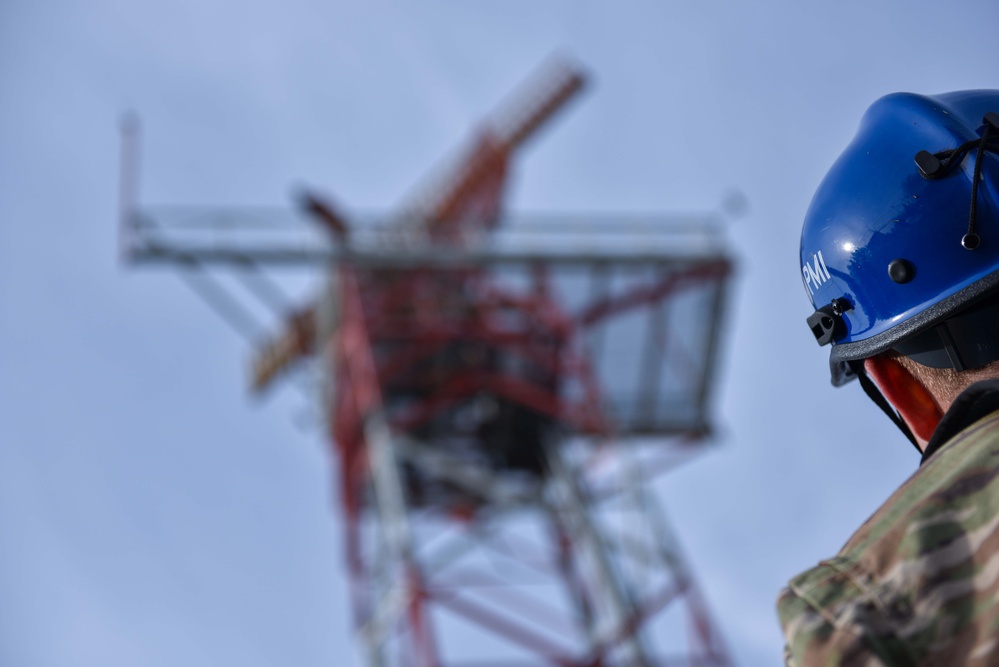 Joint operation removes obsolete radar equipment