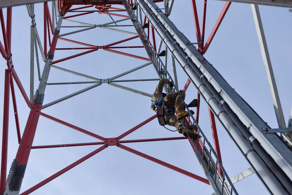 Joint operation removes obsolete radar equipment