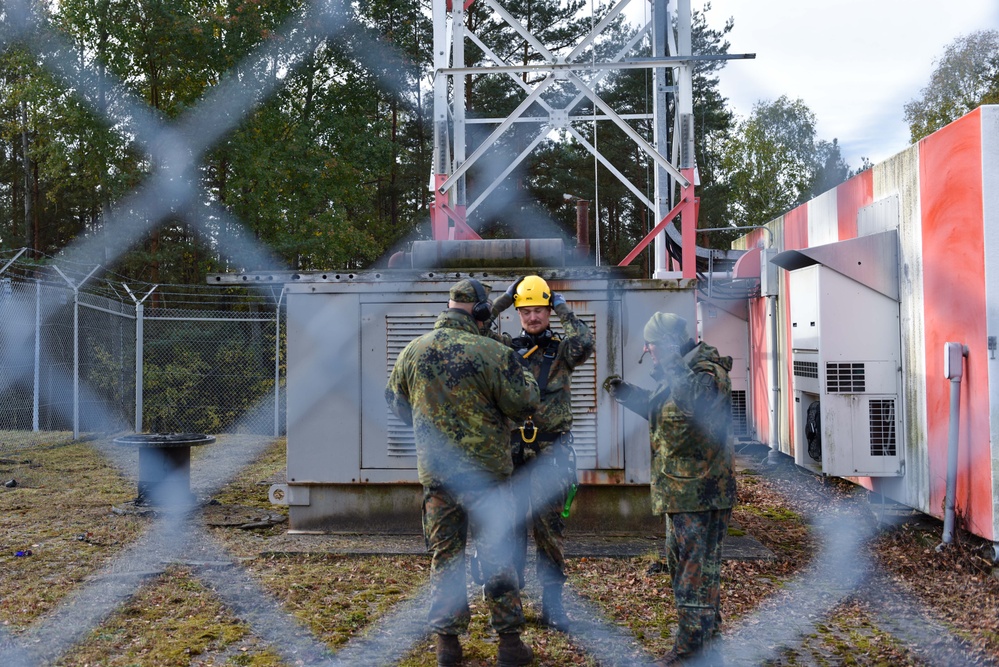 Joint operation removes obsolete radar equipment