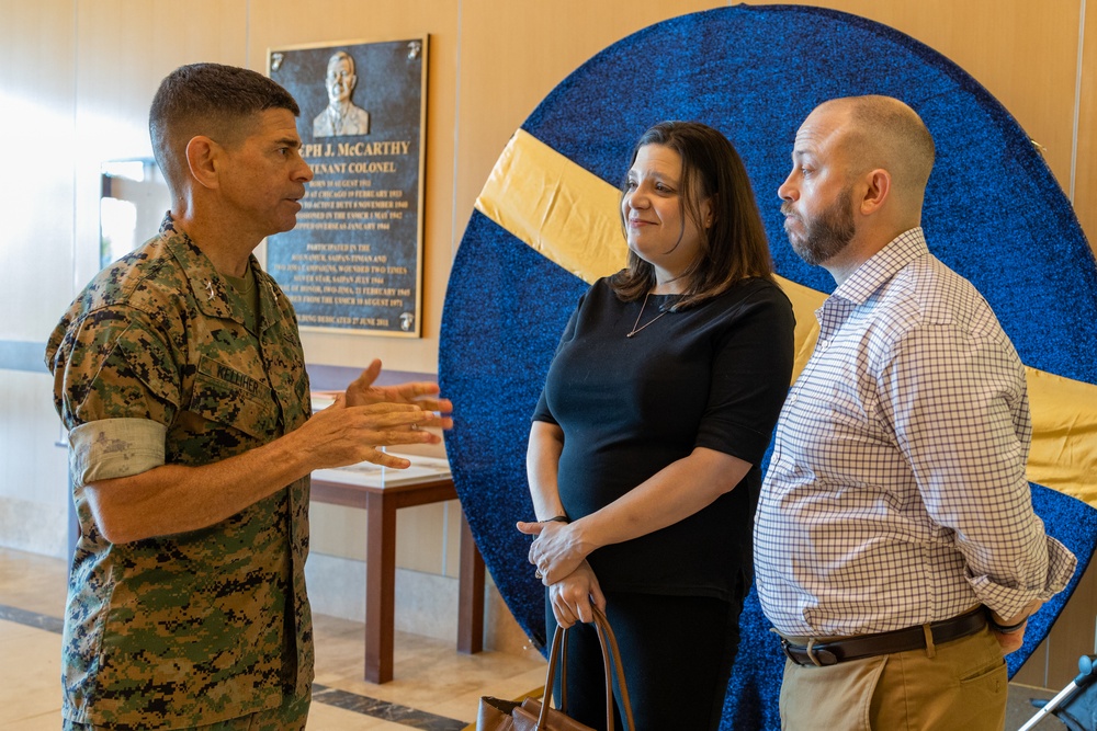 Dvids Images Staff Sgt Jairo Echeverry Receives Navy And Marine Corps Commendation Medal 