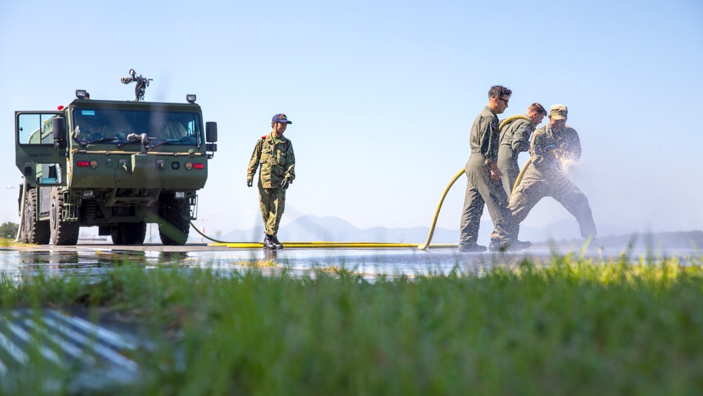 Resolute Dragon 23 FTX | 1st MAW, JGSDF Demonstrate Crash, Fire, Rescue Capabilities