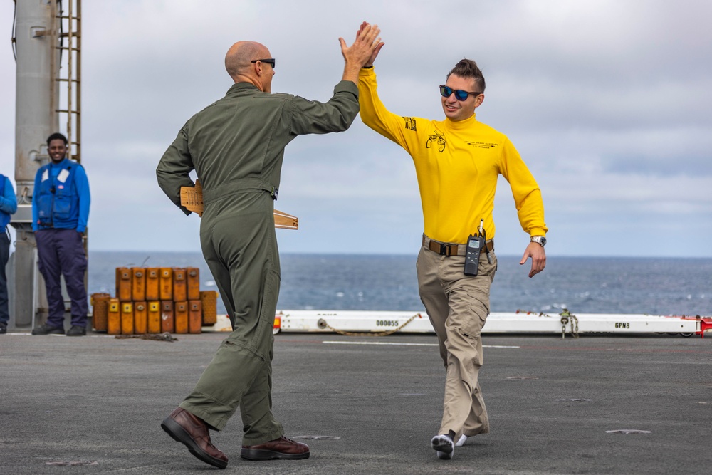 Abraham Lincoln conducts a boot shoot on the flight deck