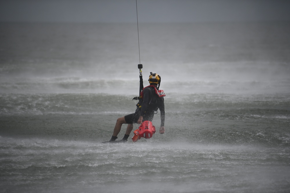 Coast Guard Station Milford Haven conducts hoist training with Air Station Elizabeth City