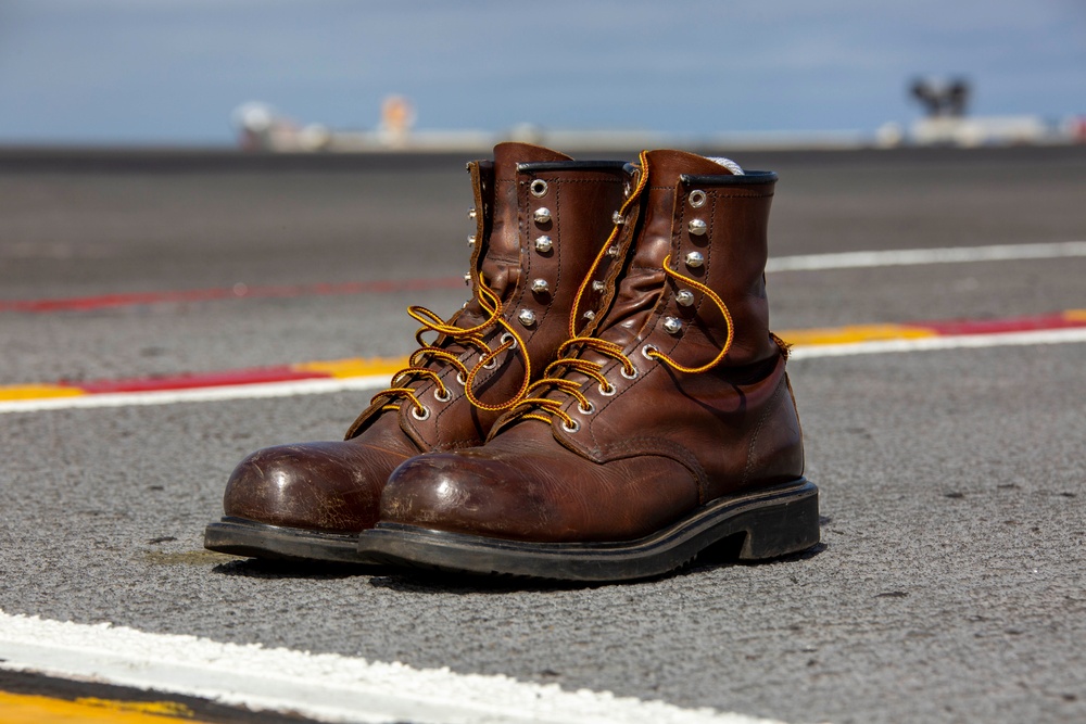 Vintage navy flight outlet deck boots