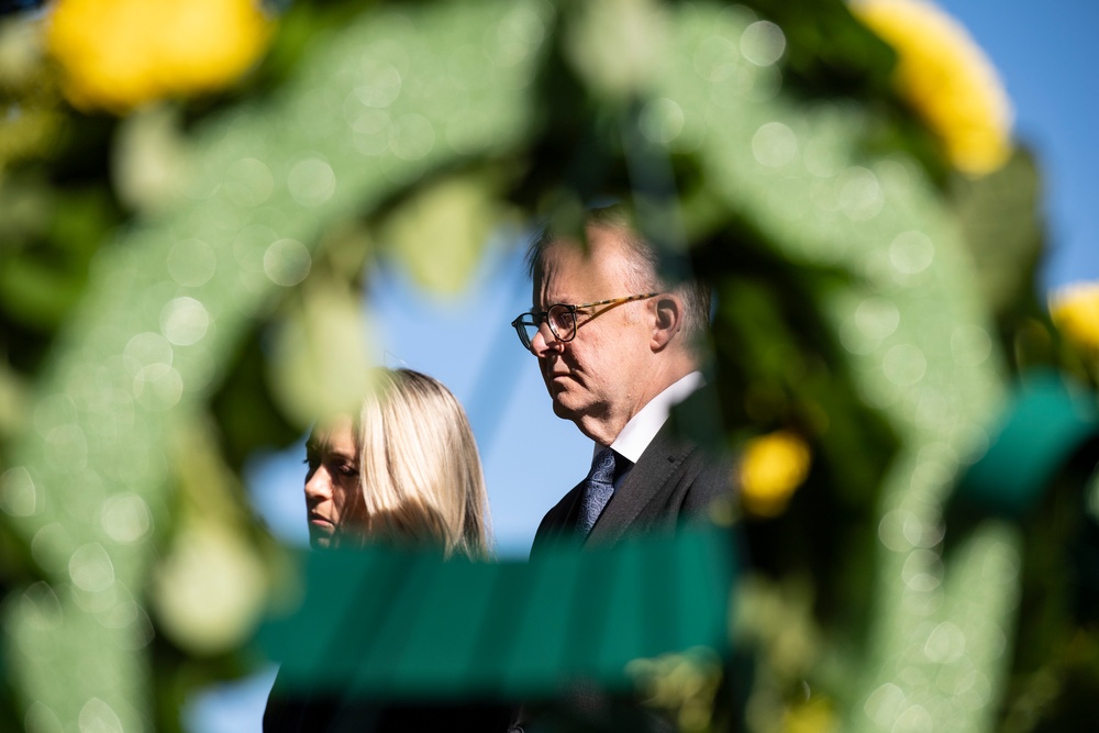 Australian Prime Minister Anthony Albanese Visits Arlington National Cemetery