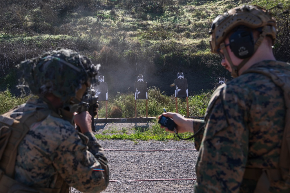 1st CEB evaluates Marines during annual sapper competition