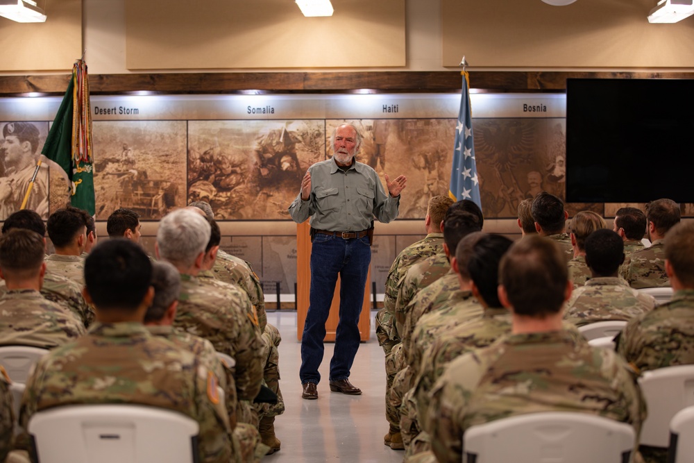 Medal of Honor recipient Drew Dix speaks to 5th SFG(A) Soldiers