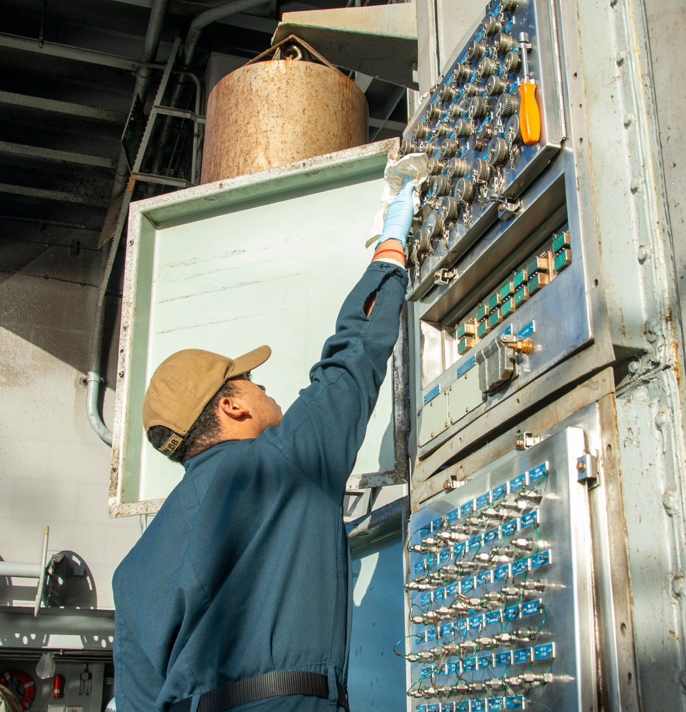 U.S. Navy Sailor Does Maintenance on Electrical Box