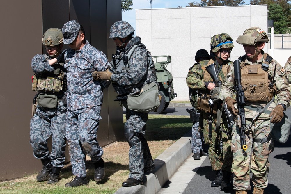 US, Japan defenders practice security defense during BM 24-1