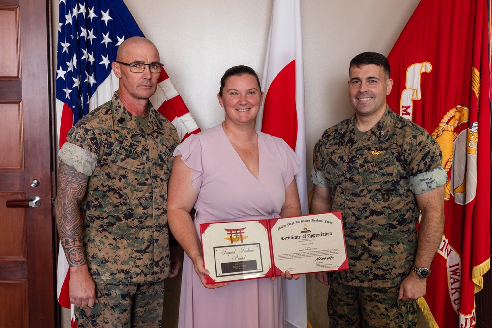 Marine Corps Air Station Iwakuni personnel receive Impact Iwakuni award