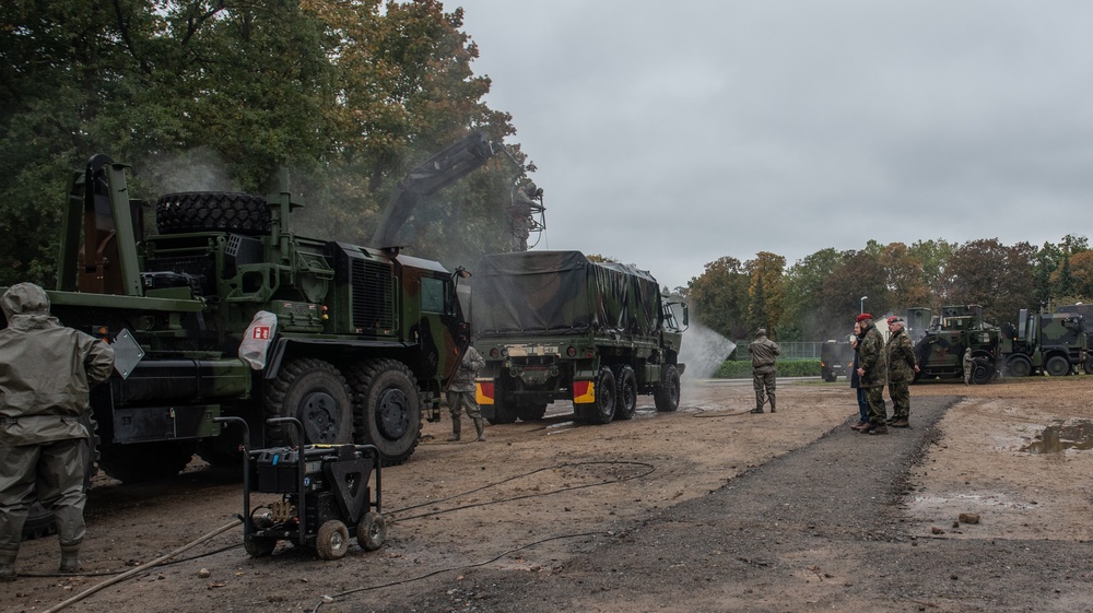 21st Theater Sustainment Command Participates in Capabilities Demonstration for German Chancellor