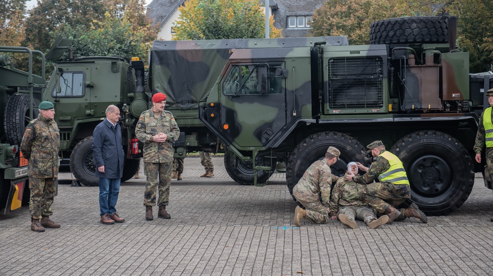 21st Theater Sustainment Command Participates in Capabilities Demonstration for German Chancellor