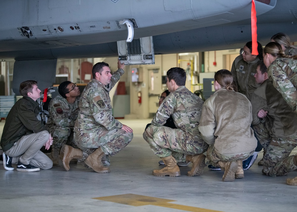 104th Fighter Wing hosts AFROTC cadets