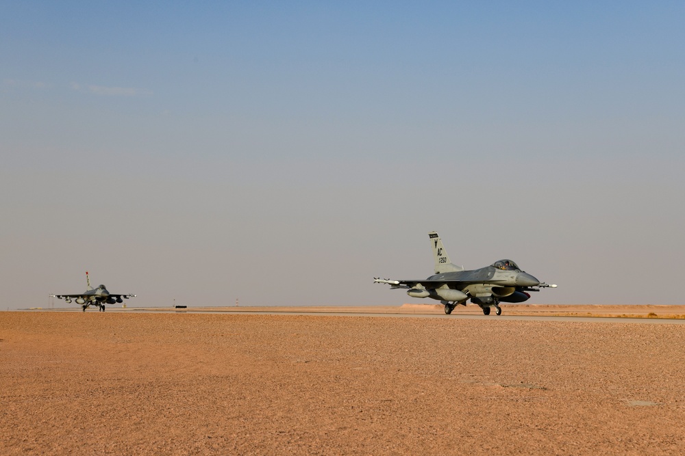 New F-16 Squadron arrives, bolstering U.S. defense posture in the Middle East