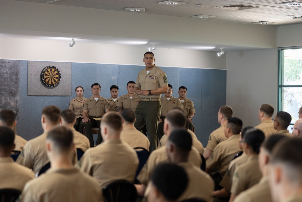 MRF-D Marines and Australian Army soldiers participate in Lance Corporal Seminar