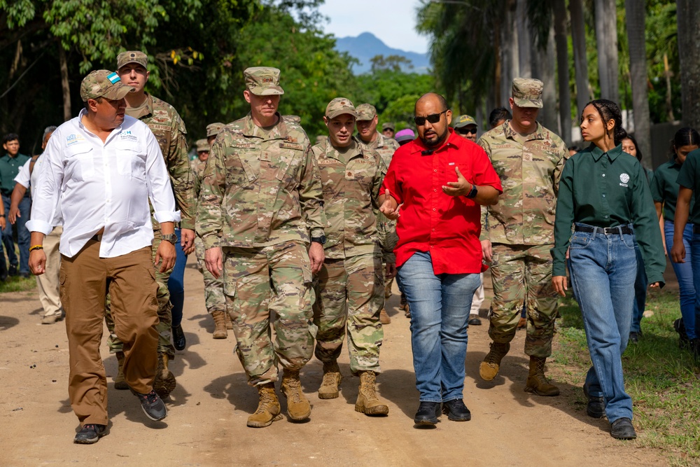 SOUTHCOM supports local Honduras students