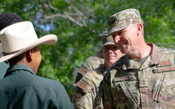 SOUTHCOM supports local Honduras students