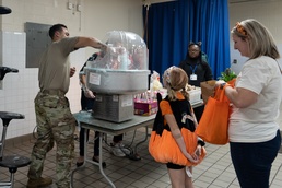 USARCENT personnel volunteer at Shaw Heights Elementary School