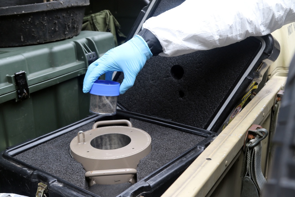 US troops train for interagency nuclear forensics mission during exercise in Kentucky