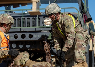 Ivy Soldiers conduct Railhead Operations