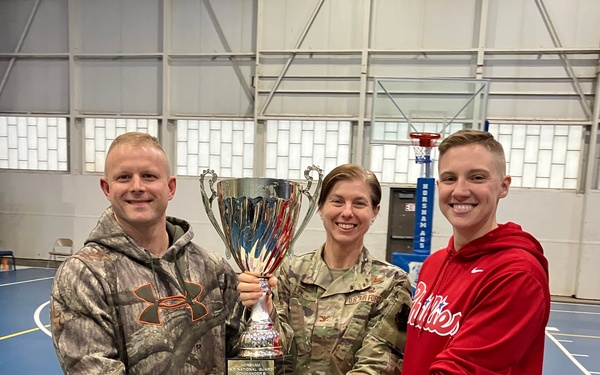 Fit-to-fight Airmen compete in 111th ATKW Commander’s Cup