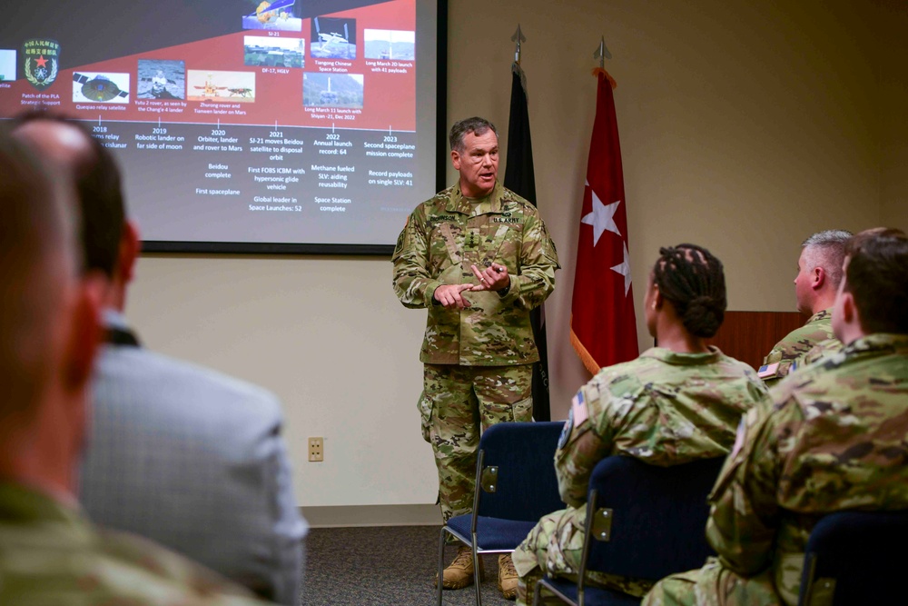 General Dickinson, U.S. Space Command commander, visits the 7th Space Warning Squadron